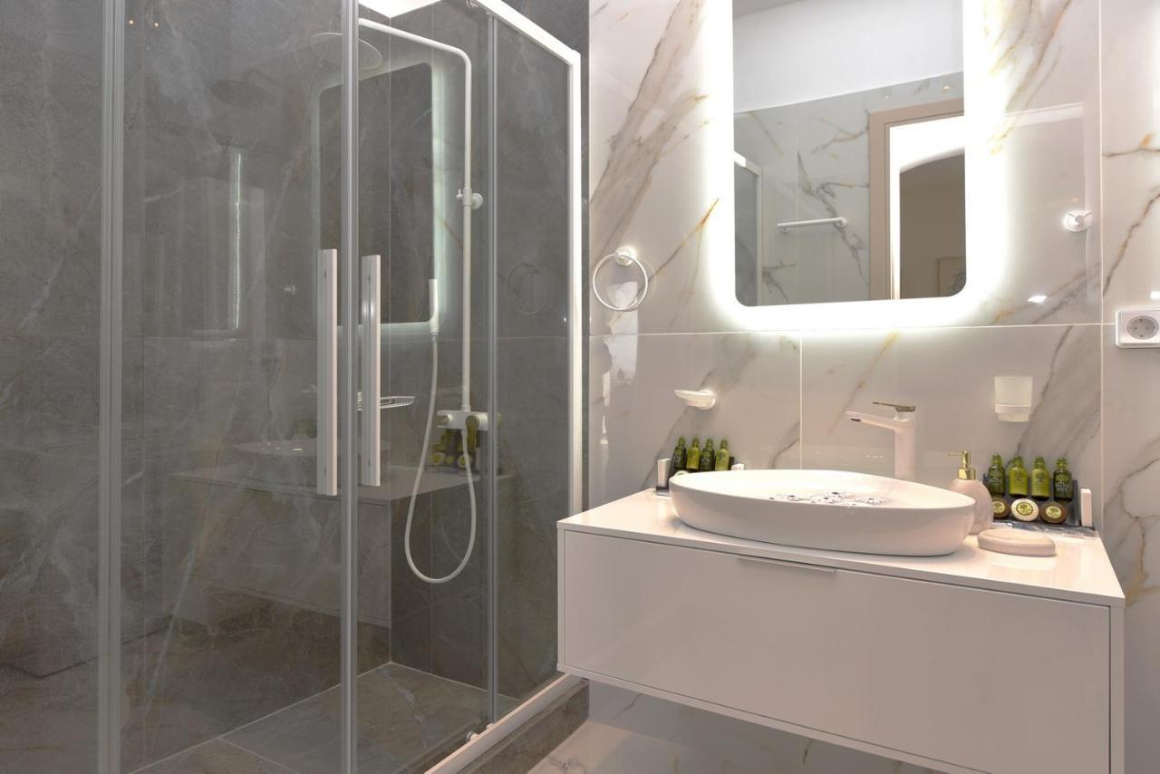 Syrene Luxury Suites Ermoupoli Exteriör bild